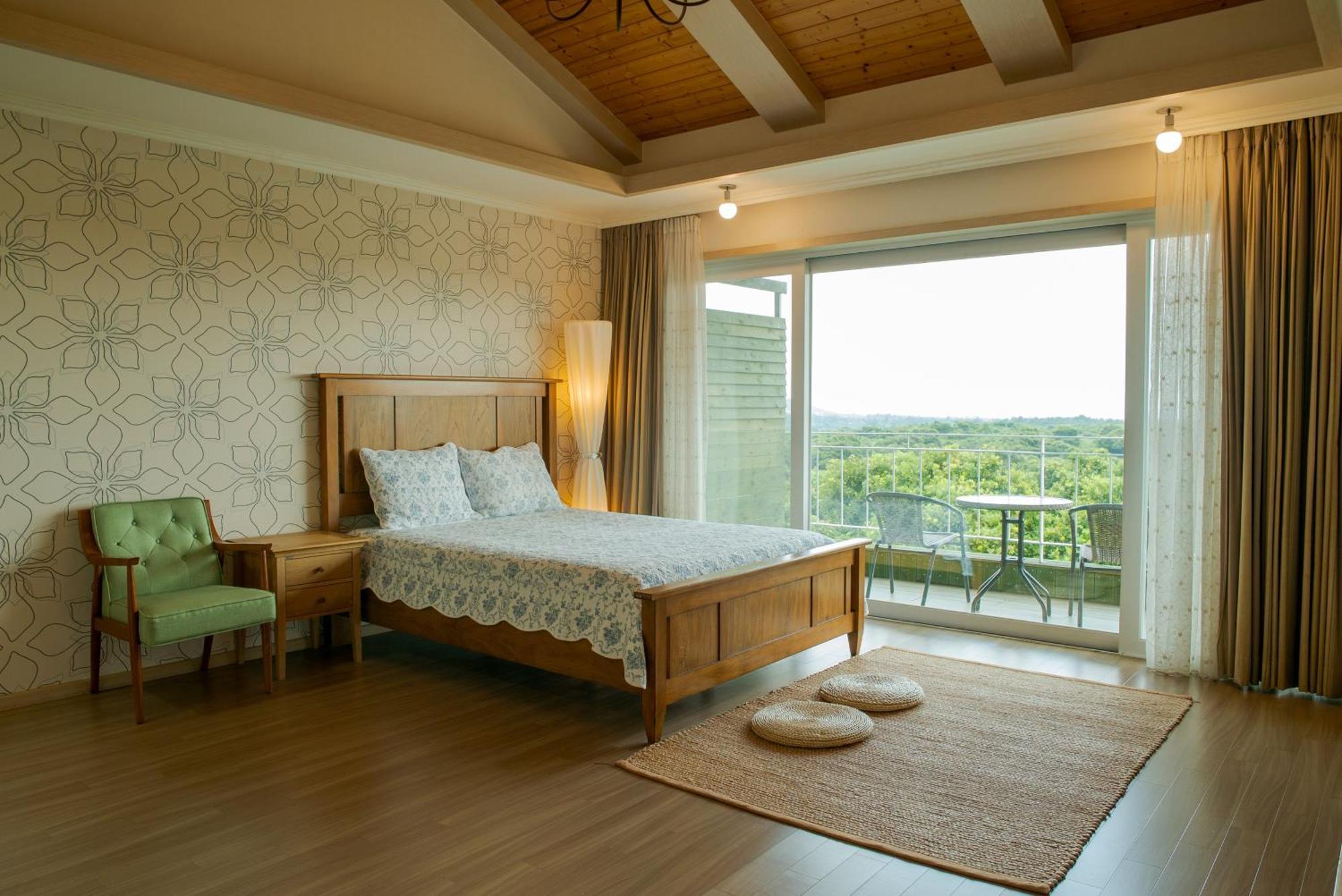 Green Narae Pension Seogwipo Bagian luar foto
