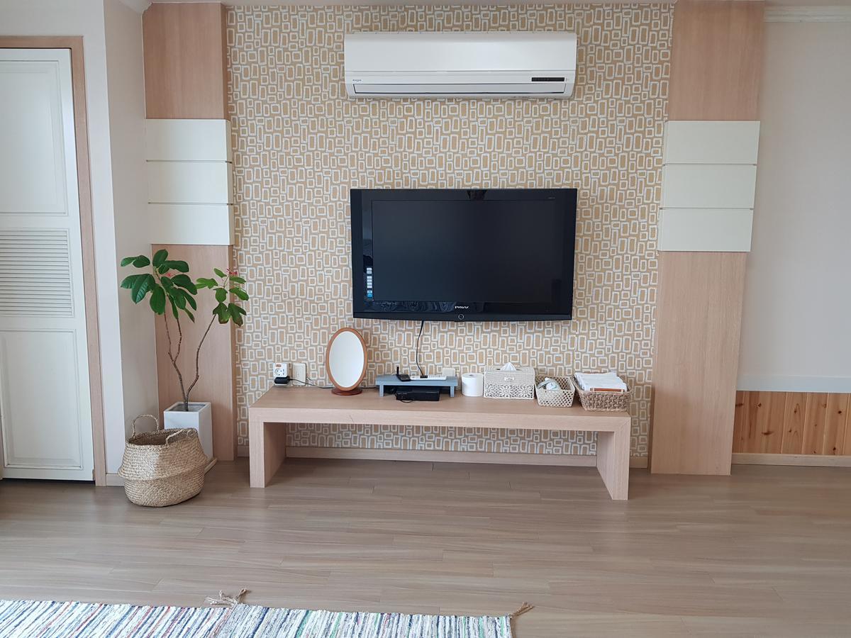 Green Narae Pension Seogwipo Bagian luar foto