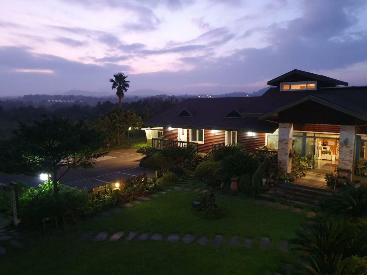 Green Narae Pension Seogwipo Bagian luar foto